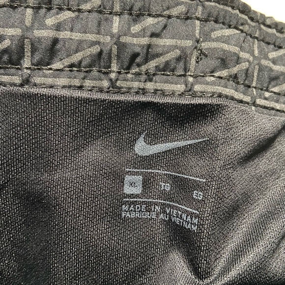 NEW Nike Men’s Brief-Lined 7” Running Shorts Standard Fit Black - Picture 7 of 11